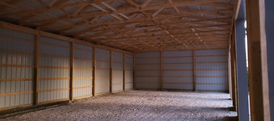 polebarn_interior